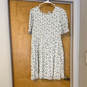 American Eagle Outfitters Cream and Blue Floral Midi Dress